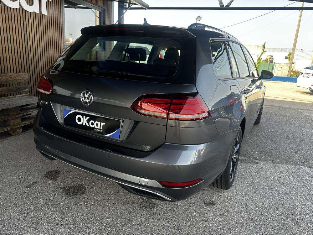 volkswagen-golf-variant-2018-diesel-1598cc
