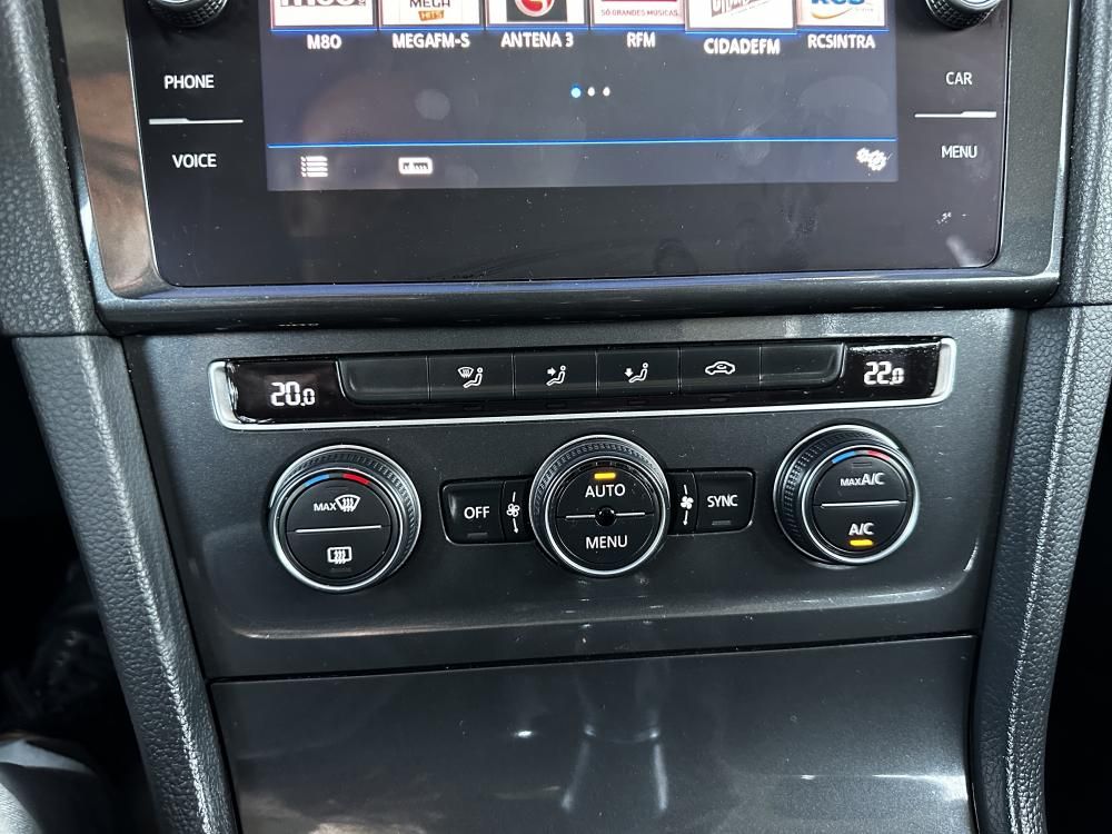 volkswagen-golf-variant-2018-diesel-1598cc