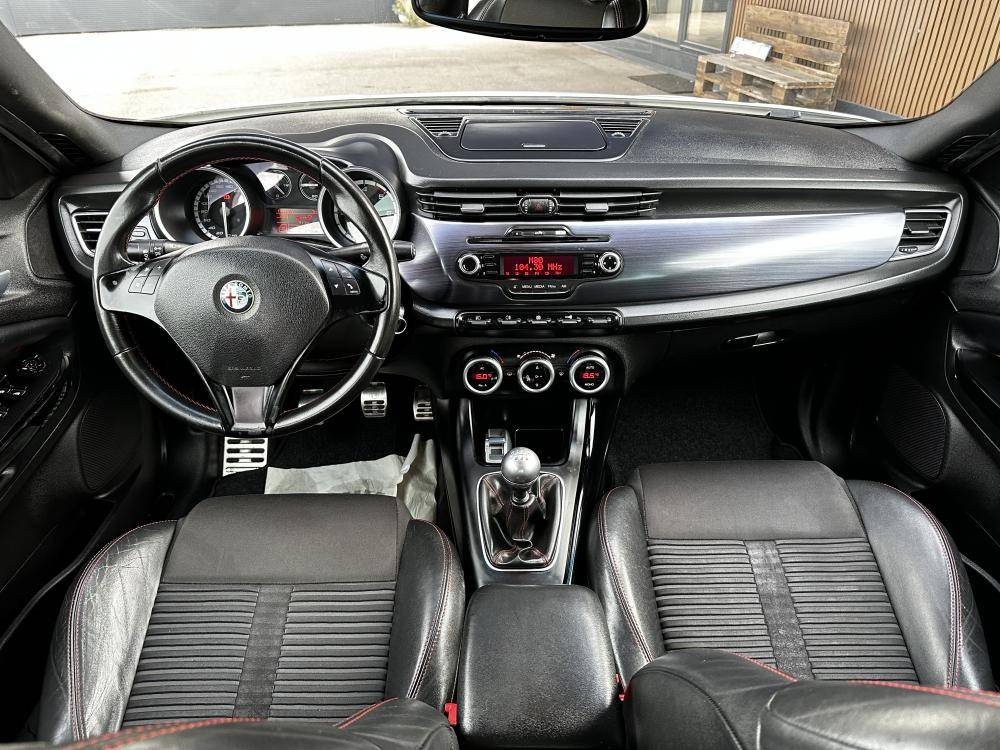 alfa-romeo-giulietta-2010-diesel-1598cc