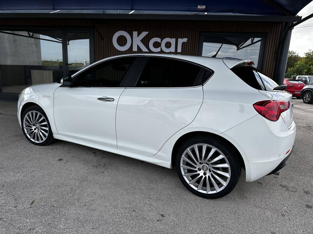 alfa-romeo-giulietta-2010-diesel-1598cc