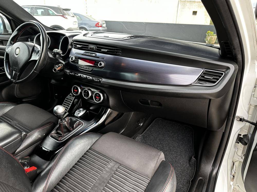 alfa-romeo-giulietta-2010-diesel-1598cc