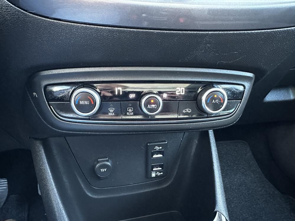 opel-crossland-x-2017-diesel-1560cc