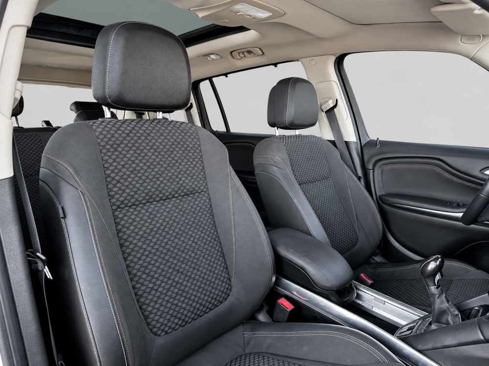 opel-zafira-2015-diesel-1598cc