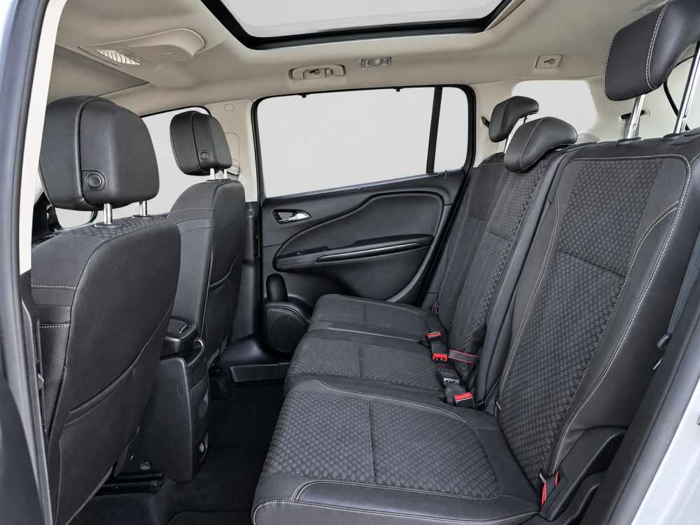opel-zafira-2015-diesel-1598cc