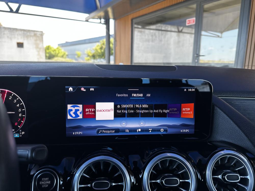 mercedes-benz-gla-2024-hibrido-a-gasolina-1332cc