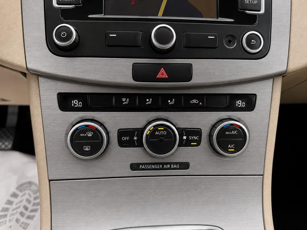 volkswagen-passat-variant-2013-diesel-1968cc