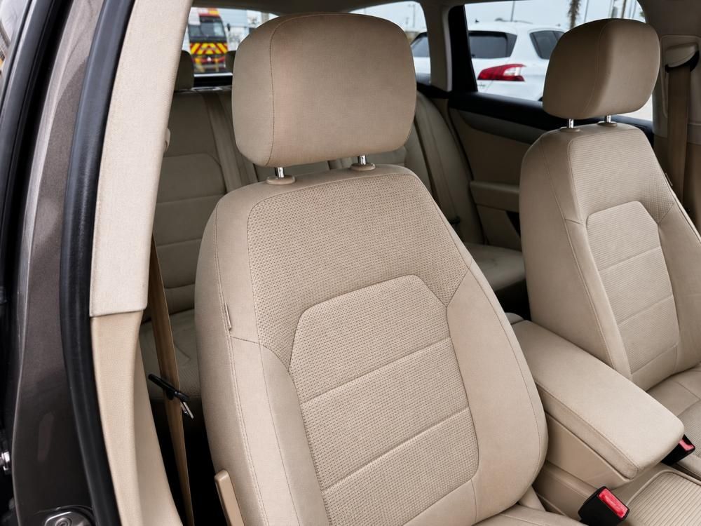 volkswagen-passat-variant-2013-diesel-1968cc