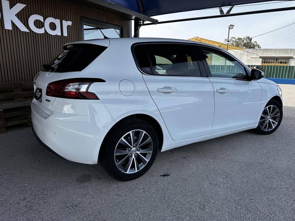 peugeot-308-2016-diesel-1560cc