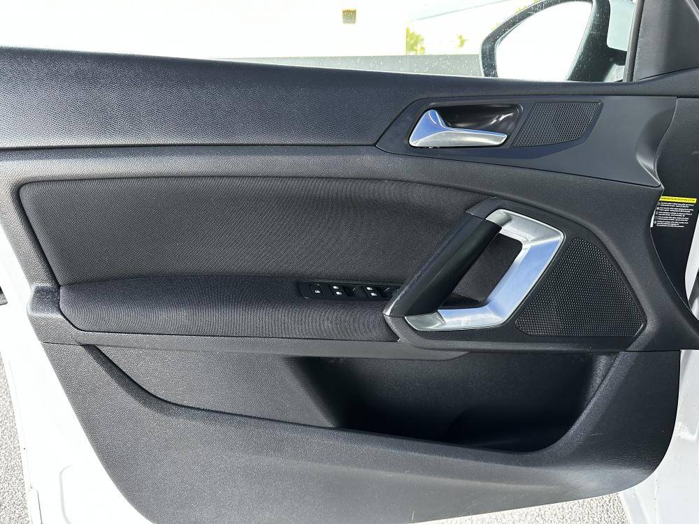 peugeot-308-2016-diesel-1560cc