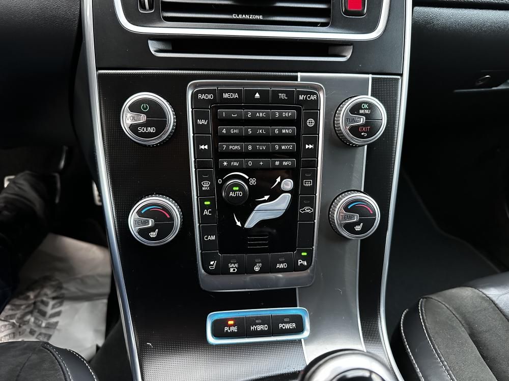 volvo-v60-2017-hibrido-a-diesel-2400cc