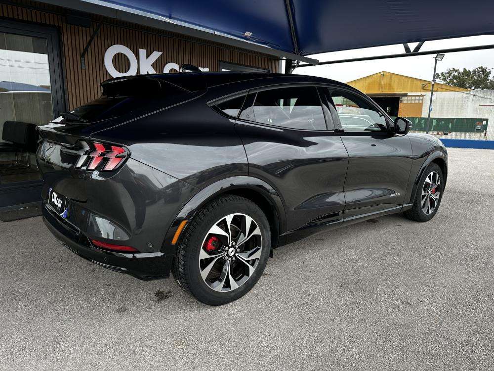 ford-mustang-mach-e-2022-eletrico-0cc