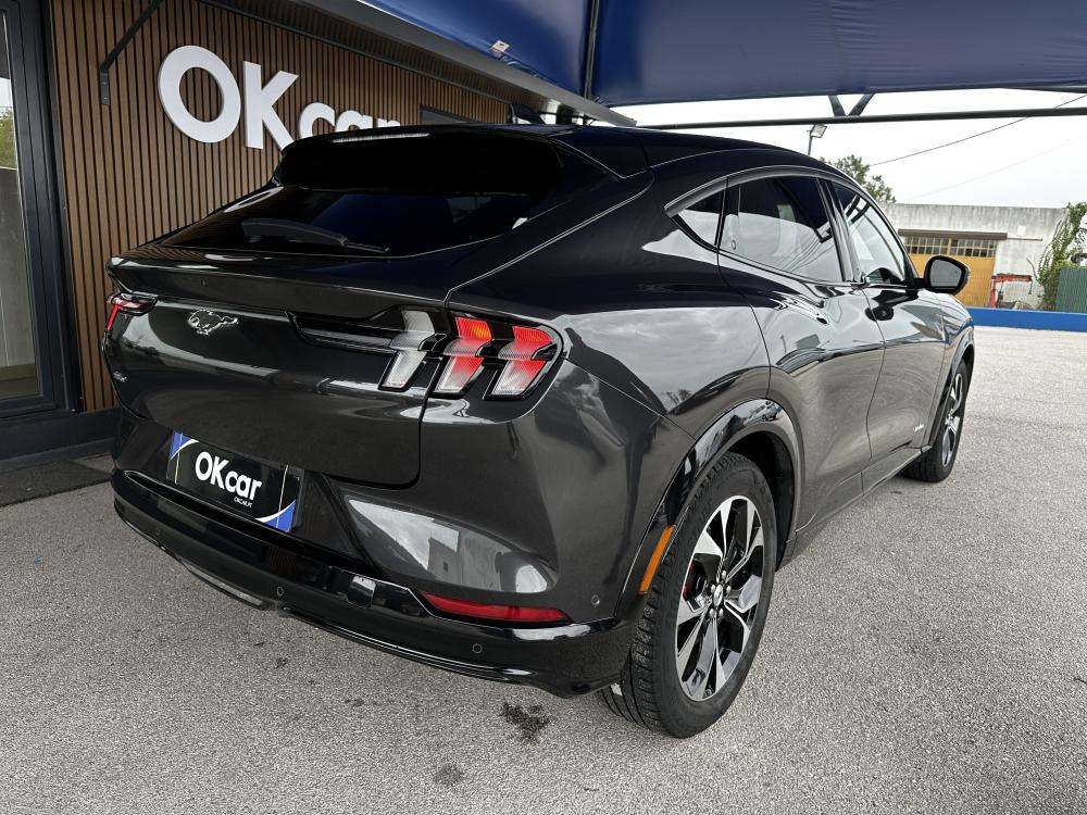 ford-mustang-mach-e-2022-eletrico-0cc