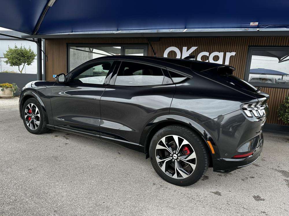 ford-mustang-mach-e-2022-eletrico-0cc