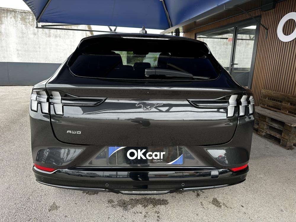 ford-mustang-mach-e-2022-eletrico-0cc