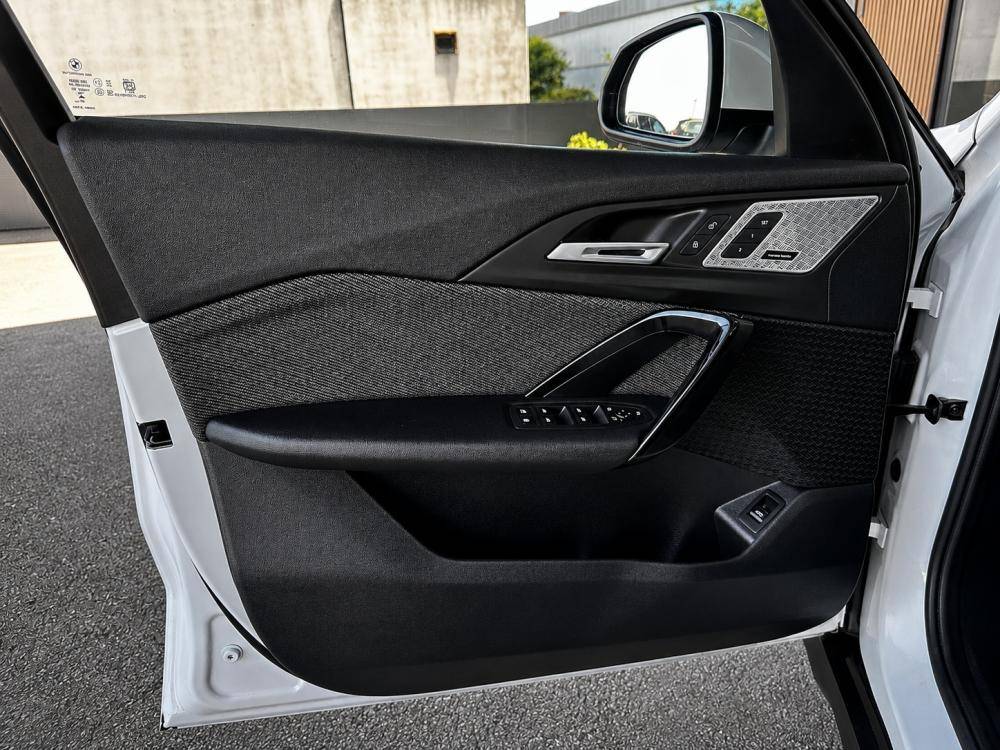 bmw-x1-2024-hibrido-a-gasolina-1499cc