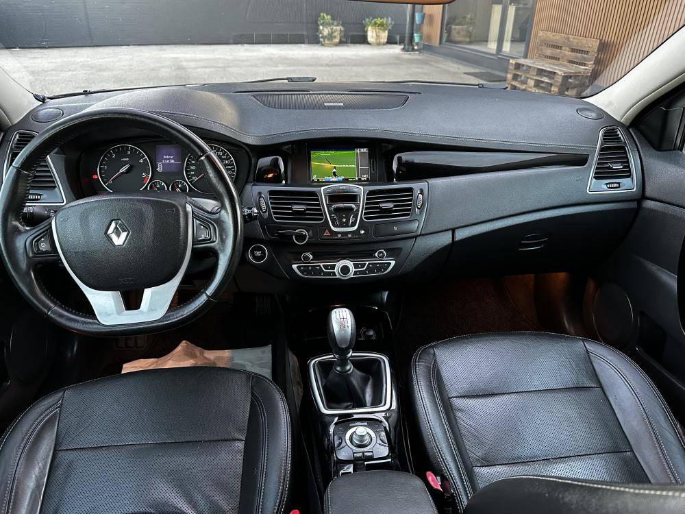 renault-laguna-break-2011-diesel-1995cc
