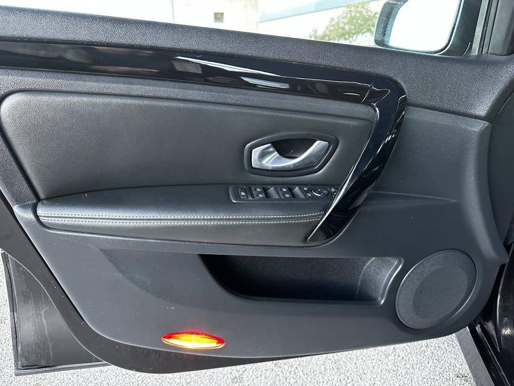 renault-laguna-break-2011-diesel-1995cc