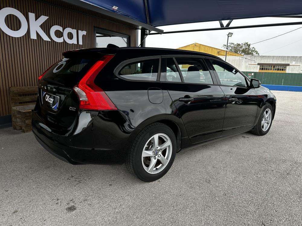 volvo-v60-2015-diesel-1969cc