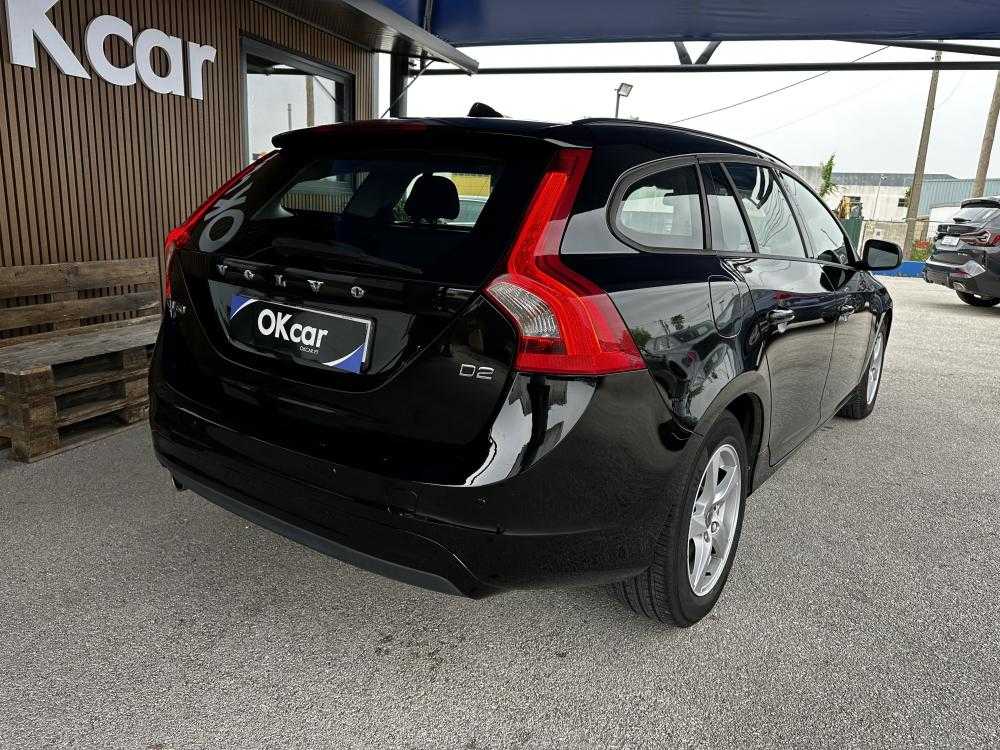 volvo-v60-2015-diesel-1969cc