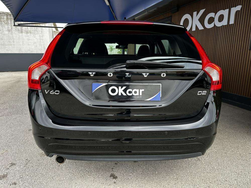 volvo-v60-2015-diesel-1969cc