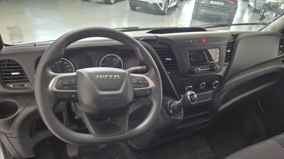 iveco-daily-2022-diesel-2300cc