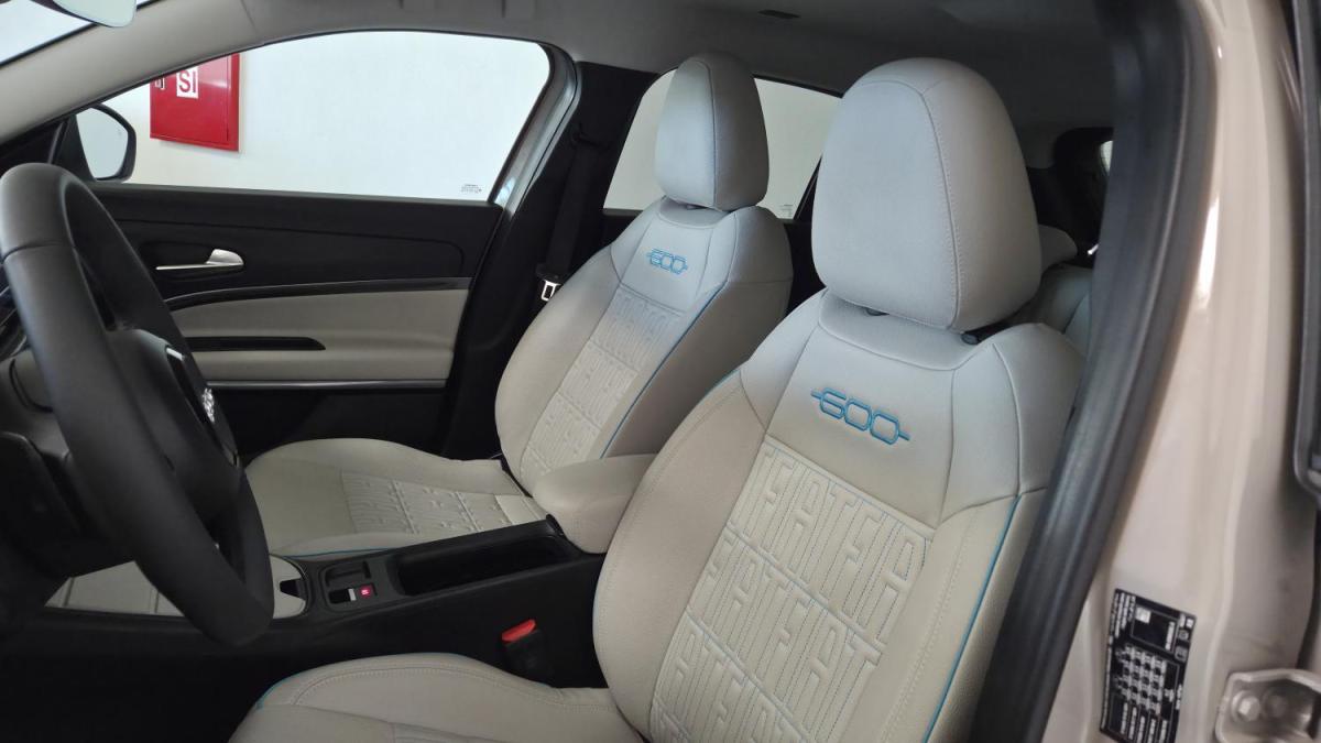 fiat-600-2025-gasolina-1199cc