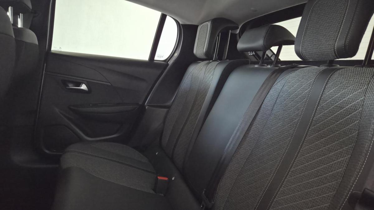 peugeot-208-2024-gasolina-1199cc