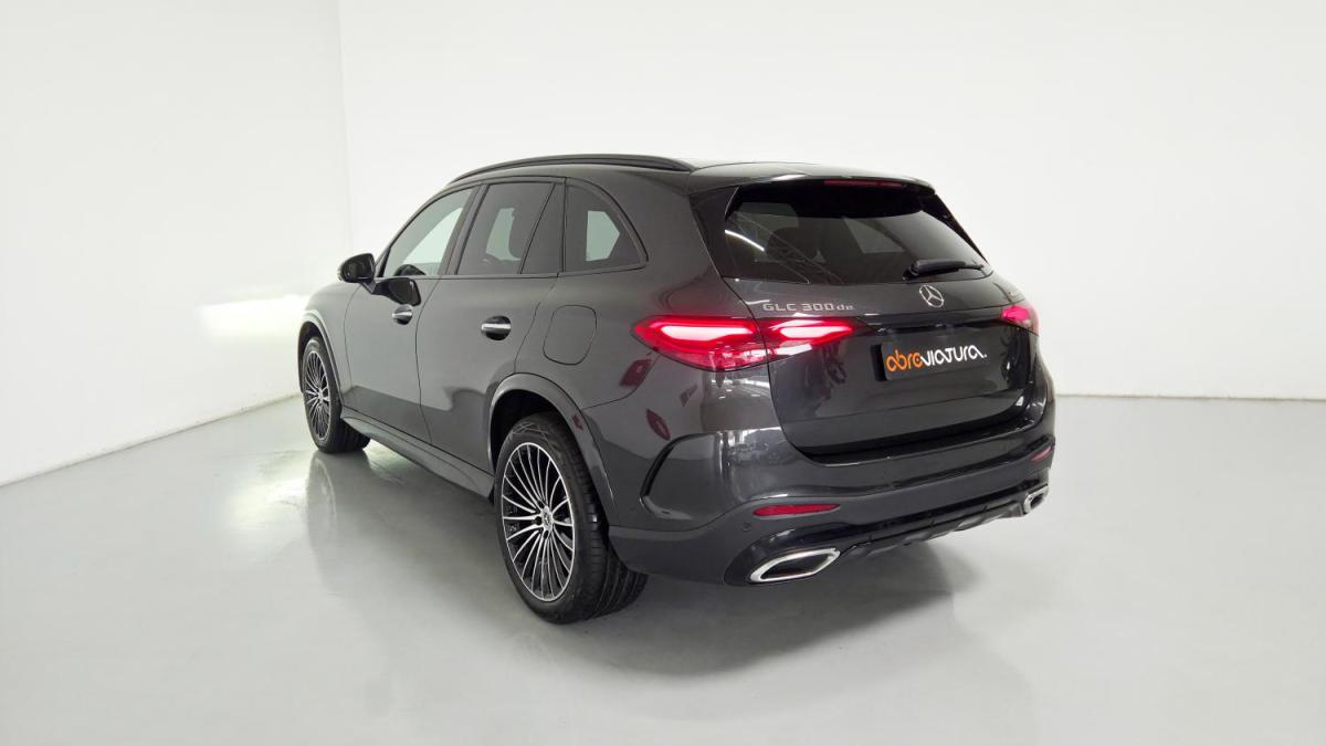 mercedes-benz-glc-2023-hibrido-a-diesel-1993cc