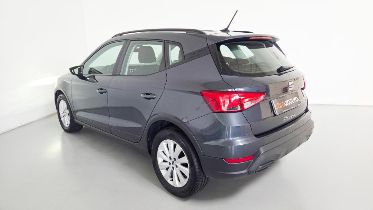 seat-arona-2023-gasolina-999cc