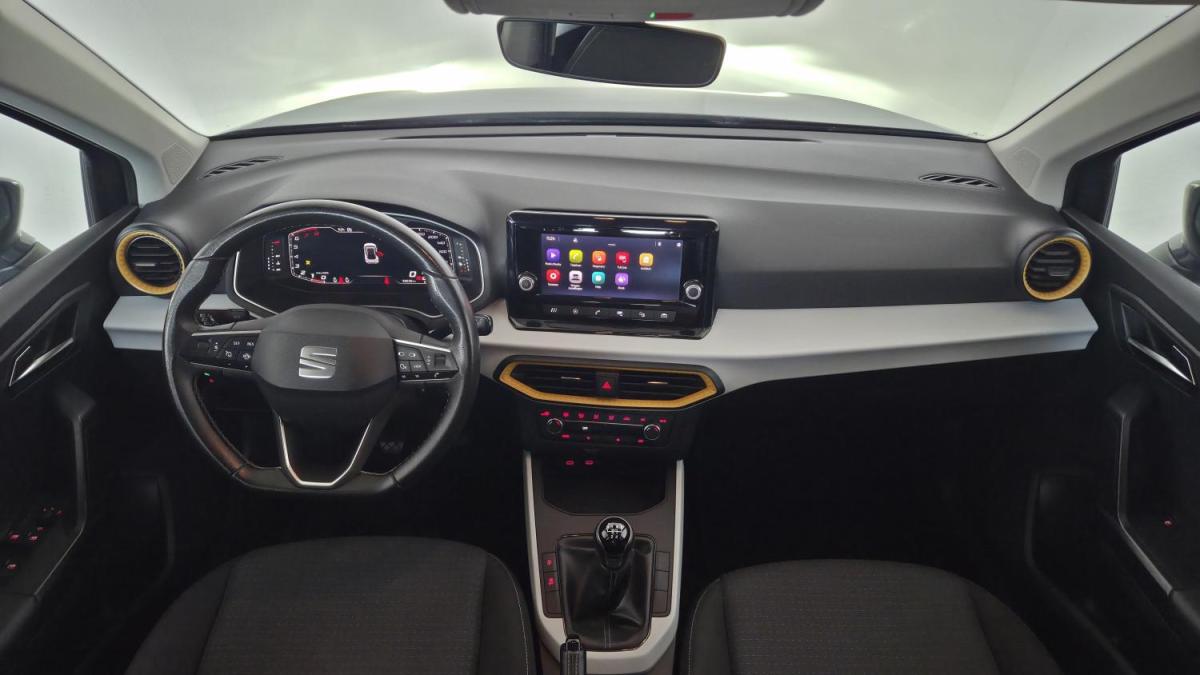seat-arona-2023-gasolina-999cc