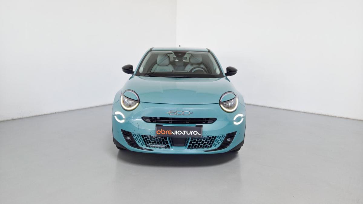 fiat-600-2025-gasolina-1199cc
