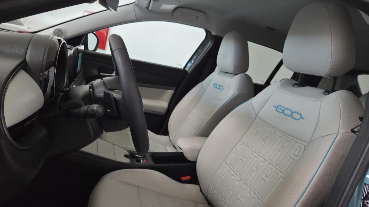 fiat-600-2025-gasolina-1199cc