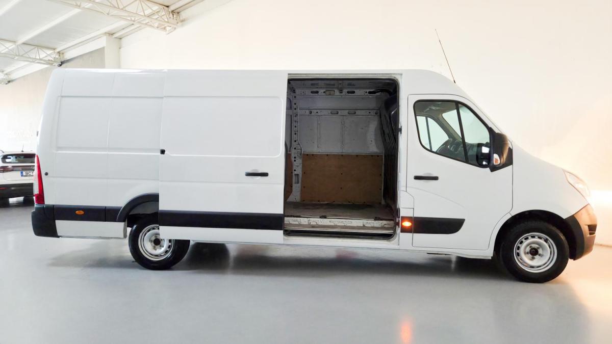 renault-master-2019-diesel-2290cc