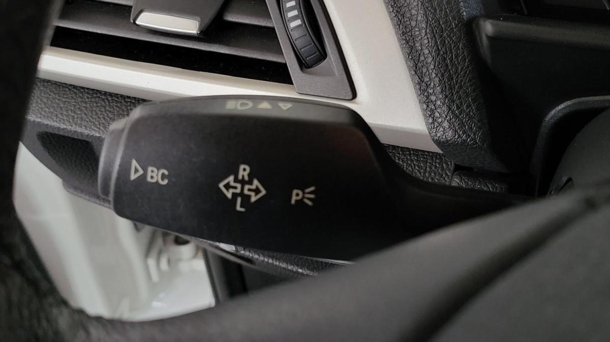 bmw-serie-1-2015-diesel-1496cc