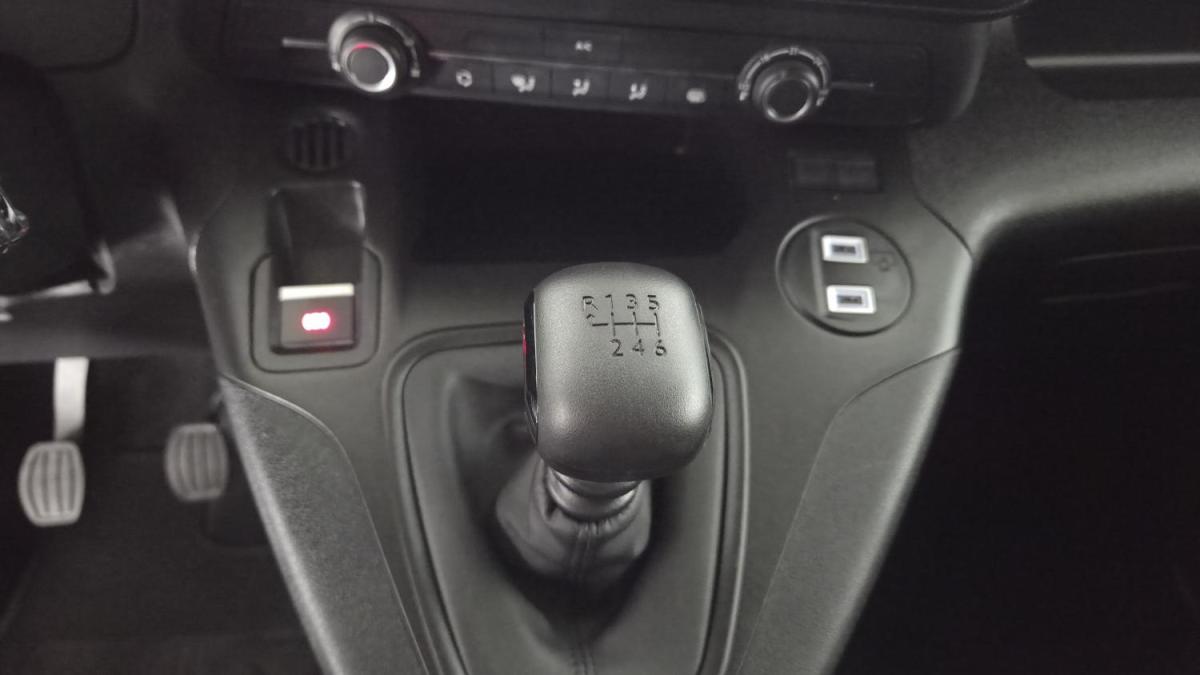 peugeot-partner-2024-diesel-1cc