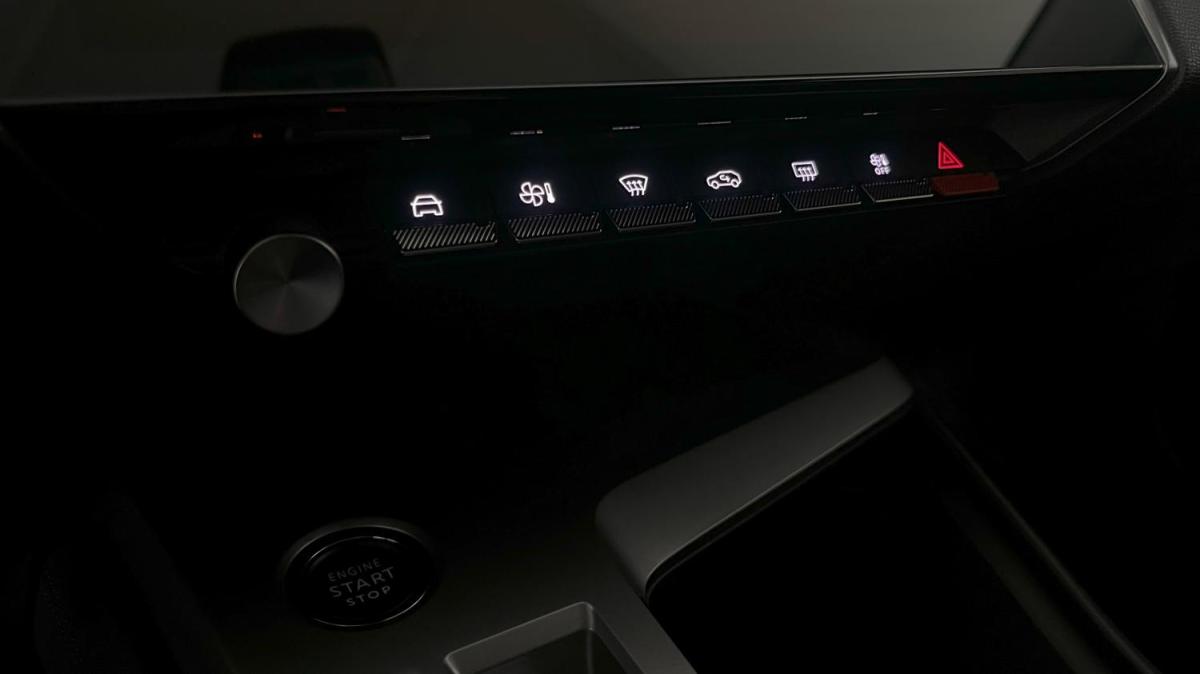 peugeot-308-sw-2024-gasolina-1199cc