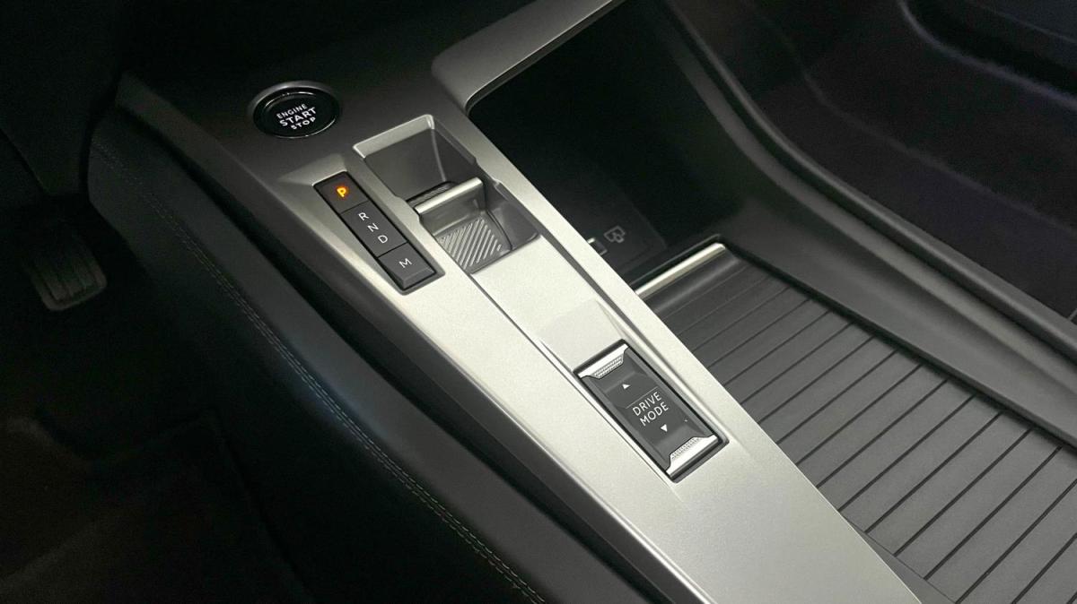 peugeot-308-sw-2024-gasolina-1199cc