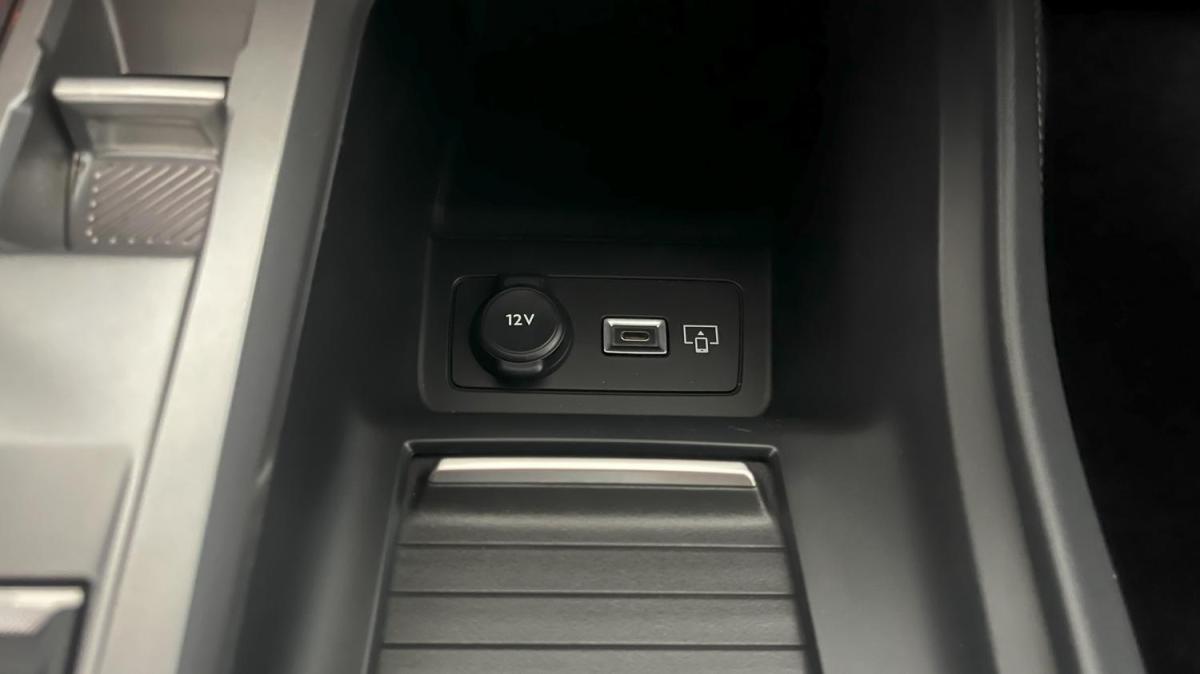 peugeot-308-sw-2024-gasolina-1199cc