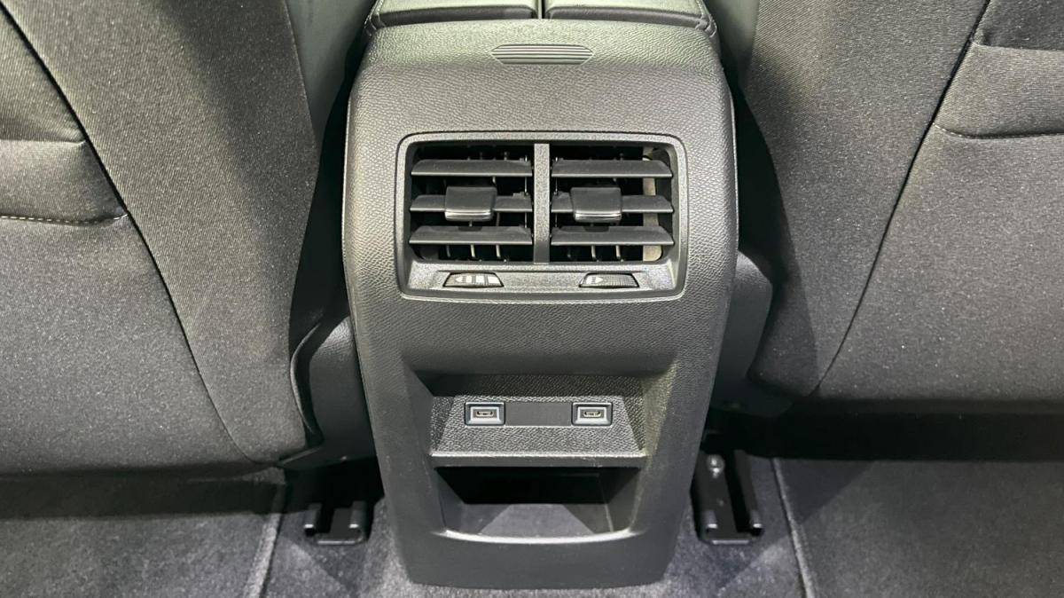 peugeot-308-sw-2024-gasolina-1199cc