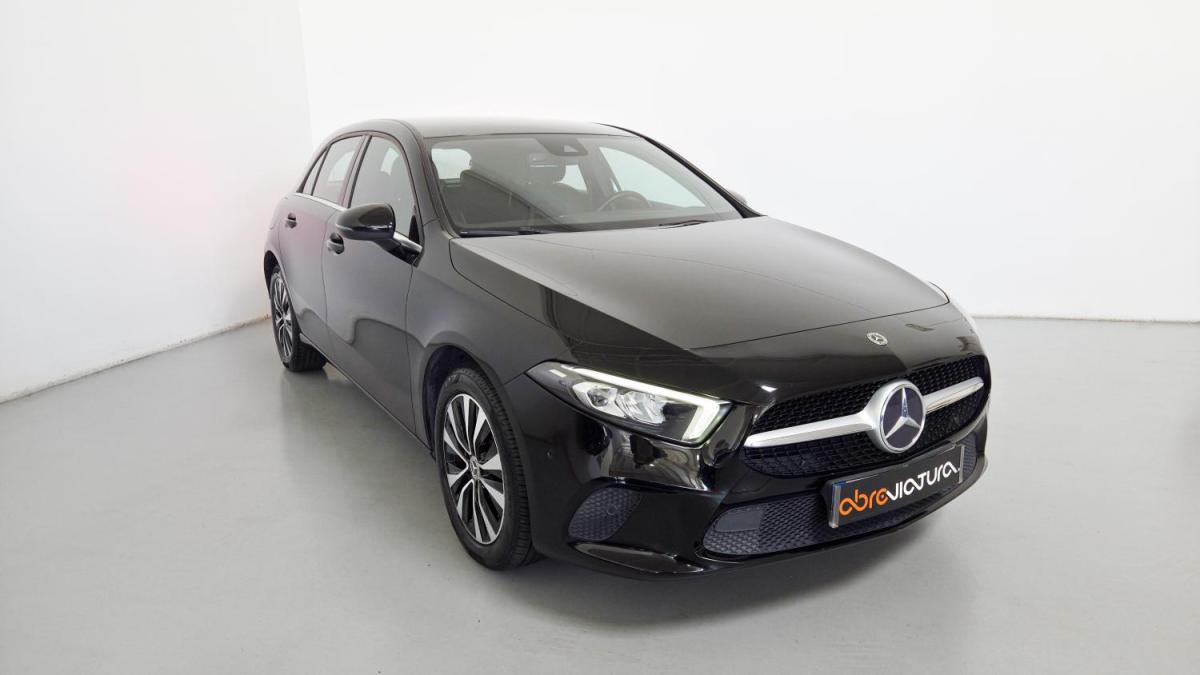 mercedes-benz-classe-a-2022-hibrido-a-gasolina-1332cc