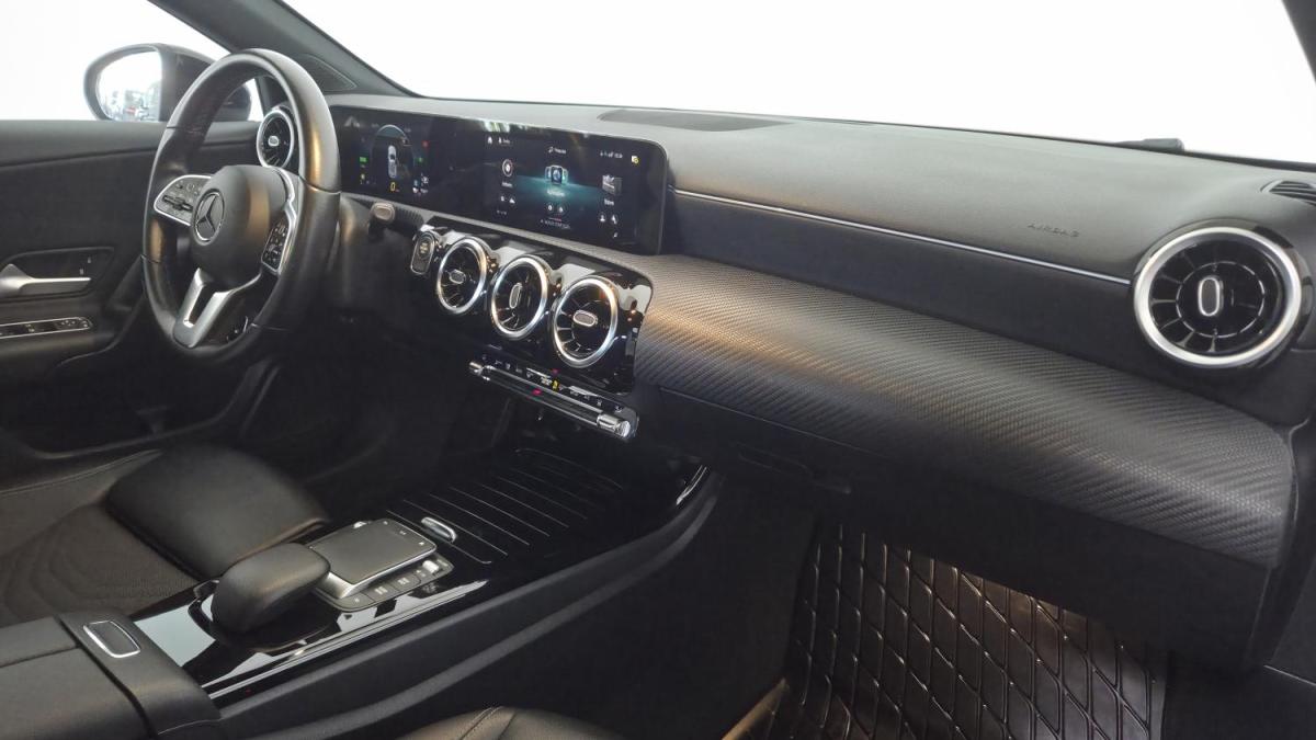 mercedes-benz-classe-a-2022-hibrido-a-gasolina-1332cc