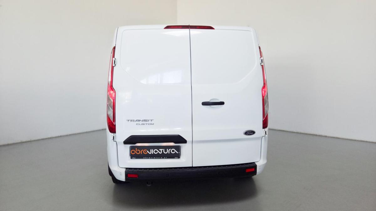 ford-transit-2022-diesel-1995cc