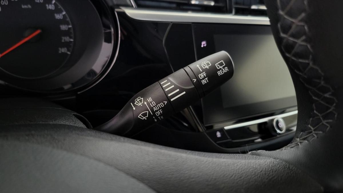 opel-corsa-2022-gasolina-1199cc