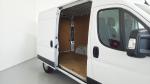 peugeot-boxer-2023-diesel-2179cc