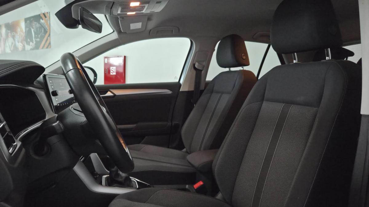 volkswagen-t-roc-2024-gasolina-999cc