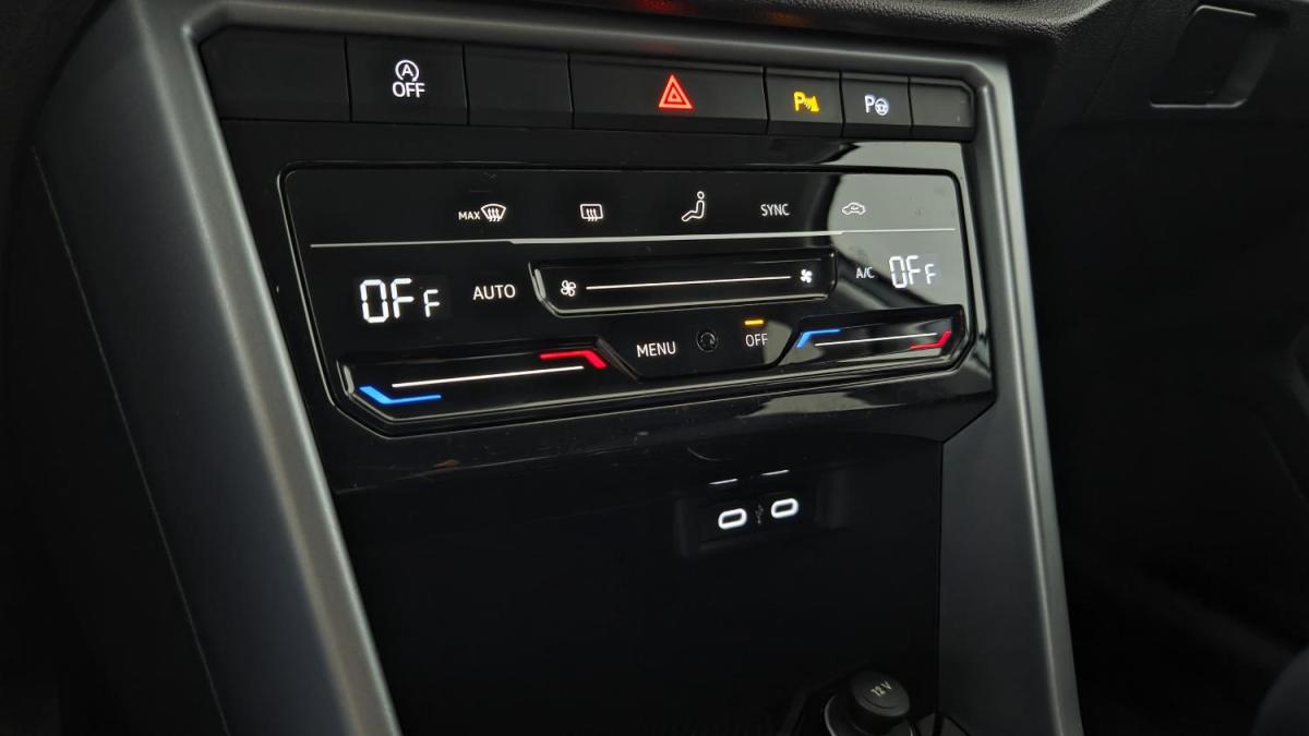 volkswagen-t-roc-2024-gasolina-999cc