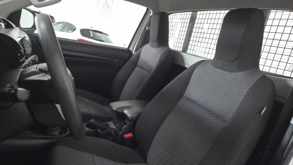toyota-hilux-2022-diesel-2393cc