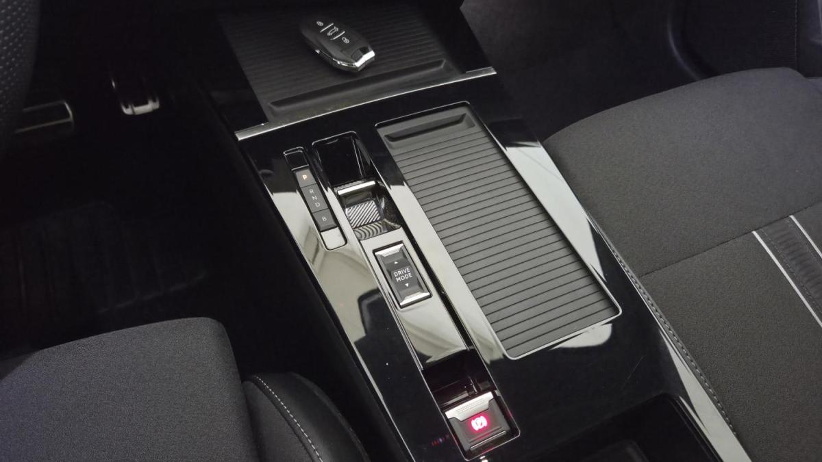 opel-astra-sport-tourer-2024-hibrido-a-gasolina-1598cc
