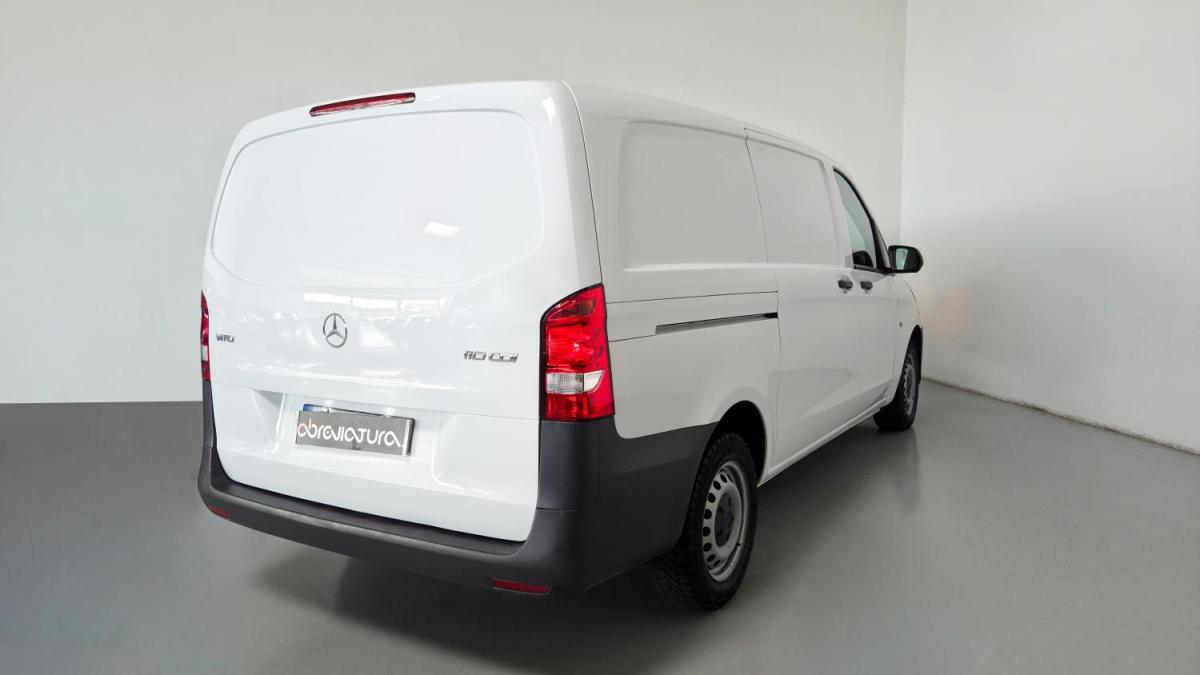 mercedes-benz-vito-2023-diesel-1950cc