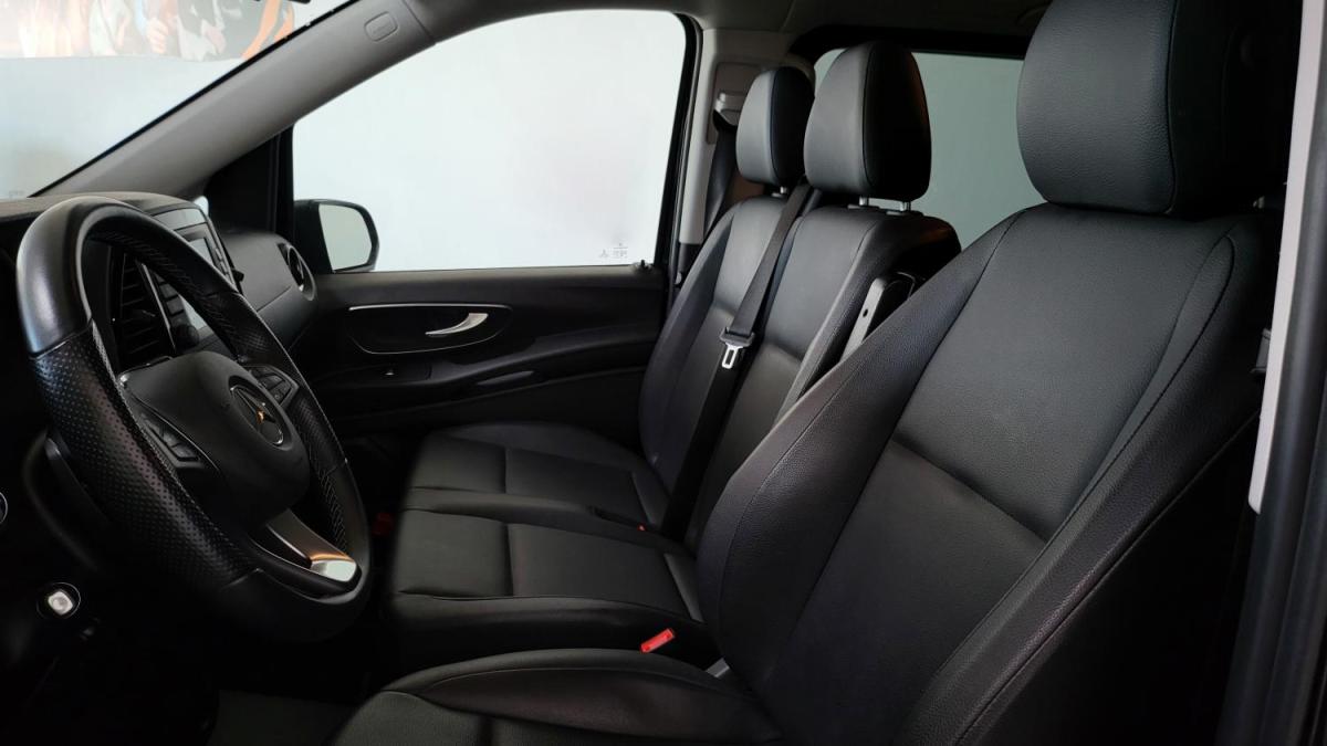 mercedes-benz-vito-tourer-2023-diesel-1950cc